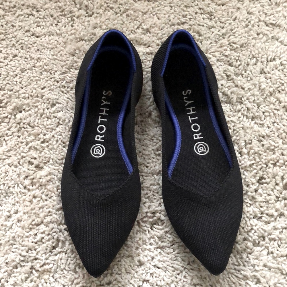 Black Pointed Toe Rothy’s - Size 7.5